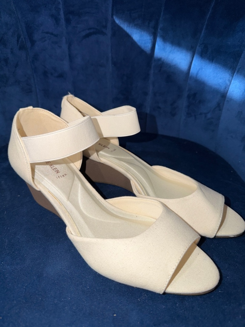 Anne Klein Women's Cream Linen Open-Toe Ankle Strap Heels Size 8.5